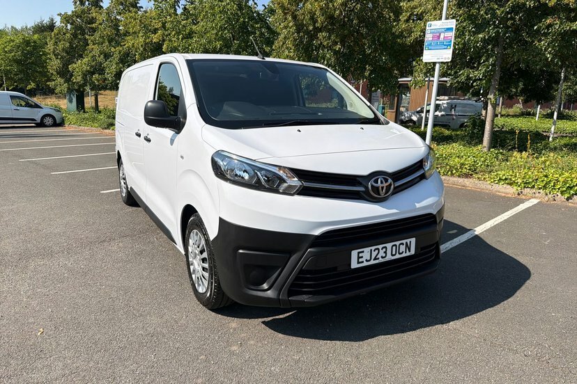 Toyota PROACE Icon L1 50Kw 1.2T White #23