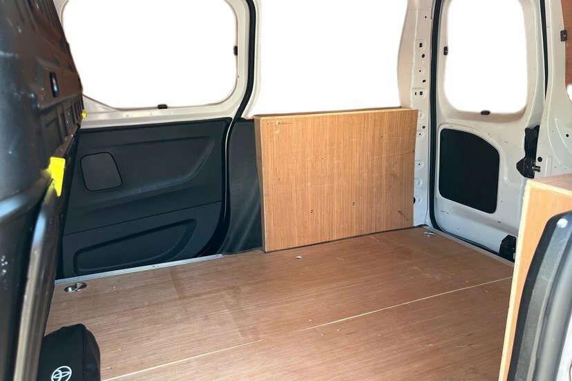 Toyota Proace City 50Kwh Icon Short Panel Van Swb #10