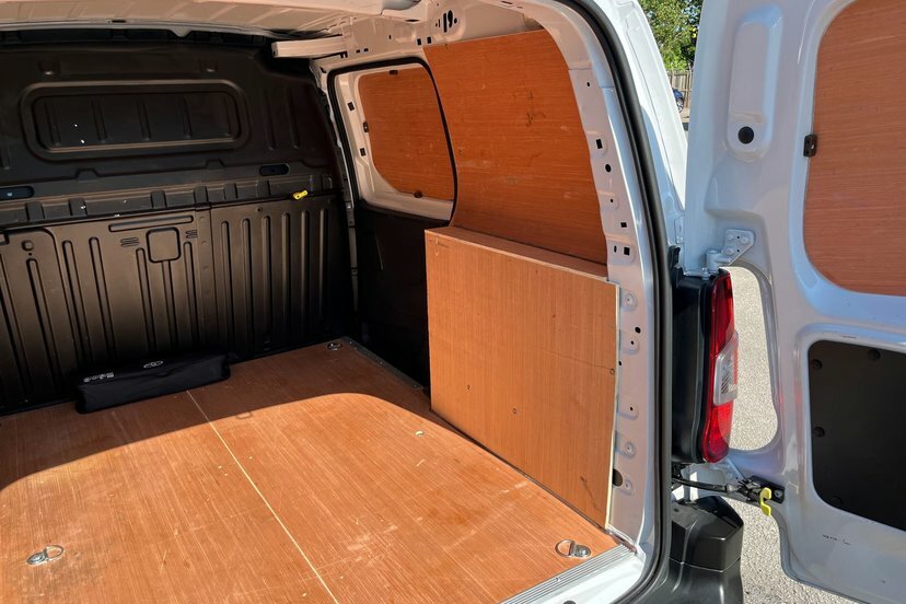 Toyota Proace City 50Kwh Icon Short Panel Van Swb #25