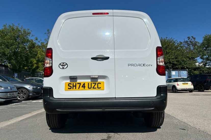 Toyota Proace City 50Kwh Icon Short Panel Van Swb #19