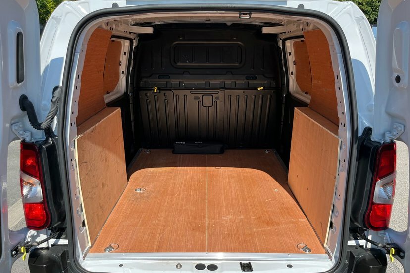 Toyota Proace City 50Kwh Icon Short Panel Van Swb #9