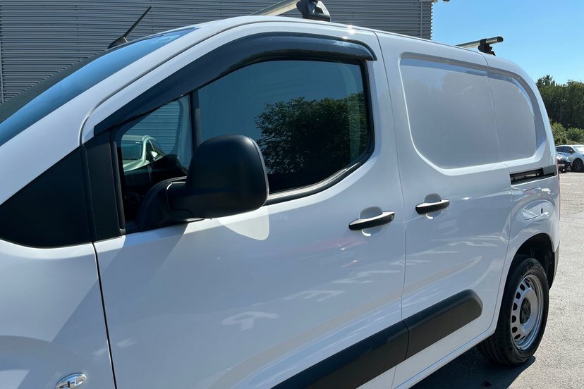 Toyota Proace City 50Kwh Icon Short Panel Van Swb #14