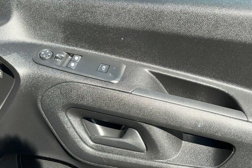 Toyota Proace City 50Kwh Icon Short Panel Van Swb #11