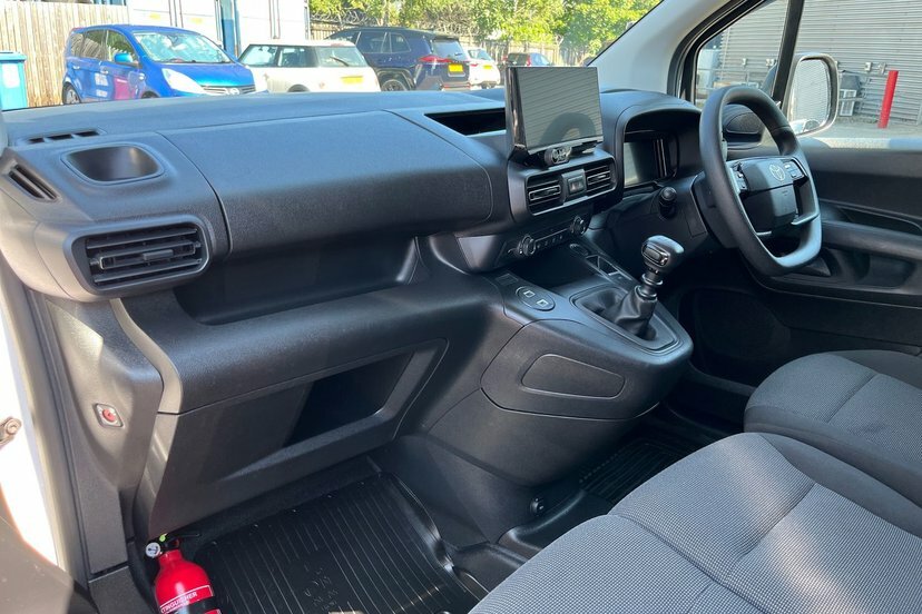 Toyota Proace City 50Kwh Icon Short Panel Van Swb #28