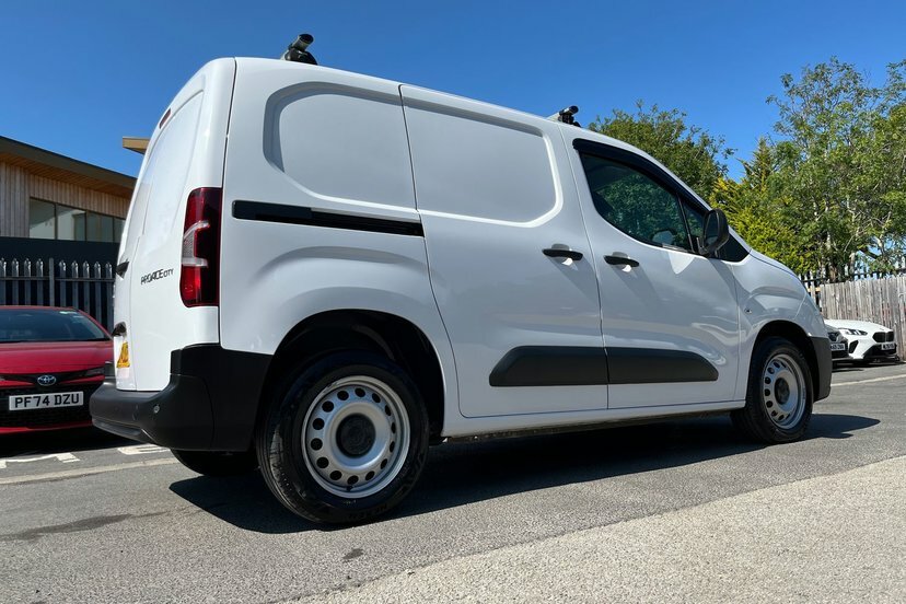 Toyota Proace City 50Kwh Icon Short Panel Van Swb #18