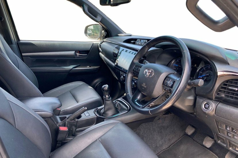 Toyota HILUX 2.4 D-4d Active 4Wd Euro 6 Ss 25,982 Car De #11