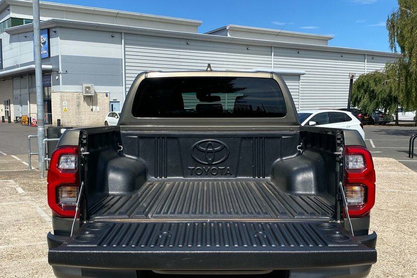 Toyota HILUX 2.4 D-4d Active 4Wd Euro 6 Ss 25,982 Car De #14