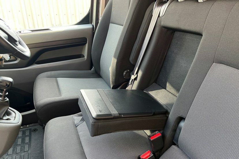 Toyota PROACE 75Kwh Icon 136Ps Mwb With 1 Owner, A White #25