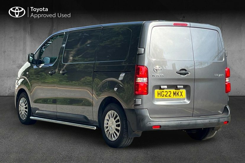 Toyota PROACE 1.5D Icon Medium Panel Van 6Dr Mwb Grey #3