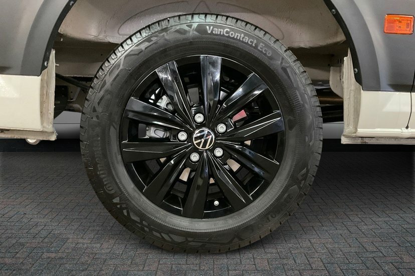 Volkswagen Crafter 2.0 Tdi Cr35 Commerce Plus Panel Van Au AO26NUU Grey #5