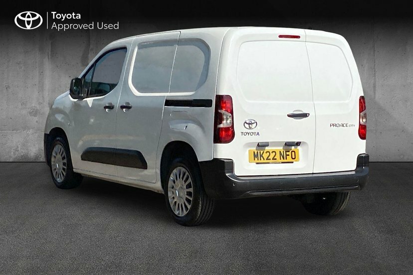 Toyota Proace City 1.5 Bluehdi Icon Short Panel Van White #4