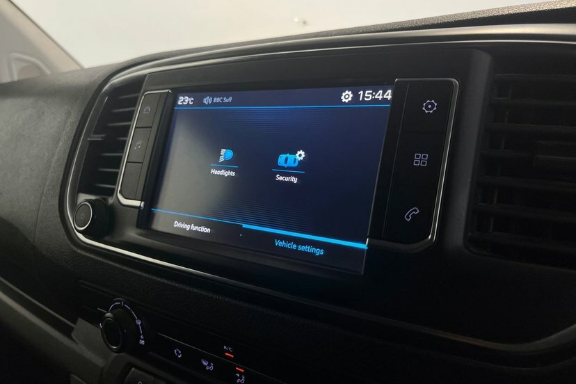 Peugeot Expert 2018 Peugeot Expertnbsp1.6 Bluehdi 1000 S Standar White #18