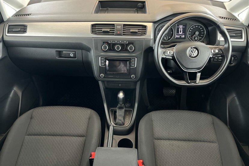Volkswagen Caddy Maxi Life 2.0 Tdi Dsg SW69FKY Red #6