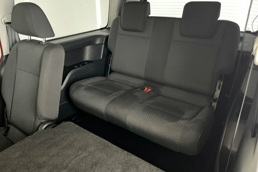 Volkswagen Caddy Maxi Life 2L Null Grey #40