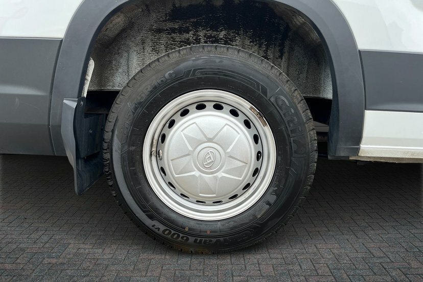 Maxus Deliver 9 2.0 D20 Panel Van Fwd L3 H2 163 White #6