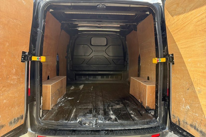 Ford Transit Custom 2.0 290 Ecoblue Sport Panel Van Grey #2