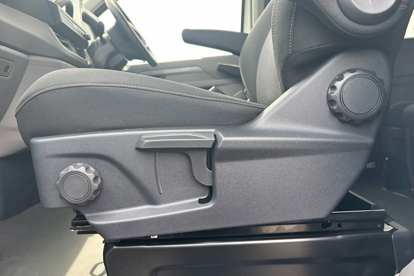 Volkswagen E-Transporter T32 Panel Van Commerce Pro Swb 218 Ps 65 Kwh Elect Grey #21