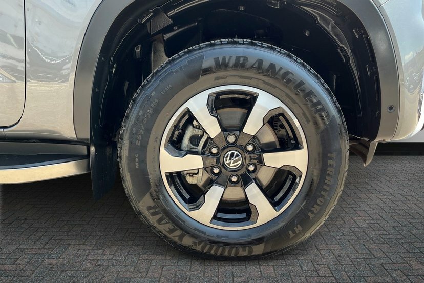 Volkswagen Amarok 3.0 Tdi V6 Style Pickup Double Cab Grey #5