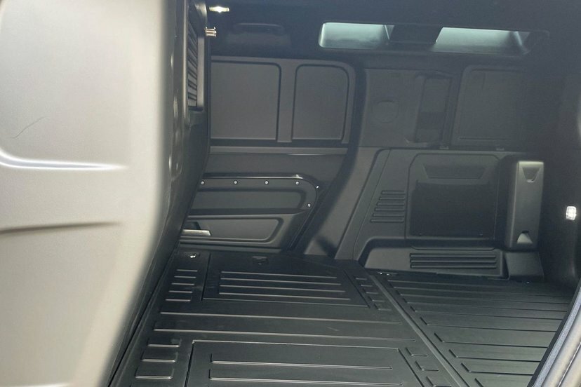 Land Rover Defender 110 3.0 D250 Mhev X-dynamic Hse Hard Top Suv Diese LK26YWO Black #4