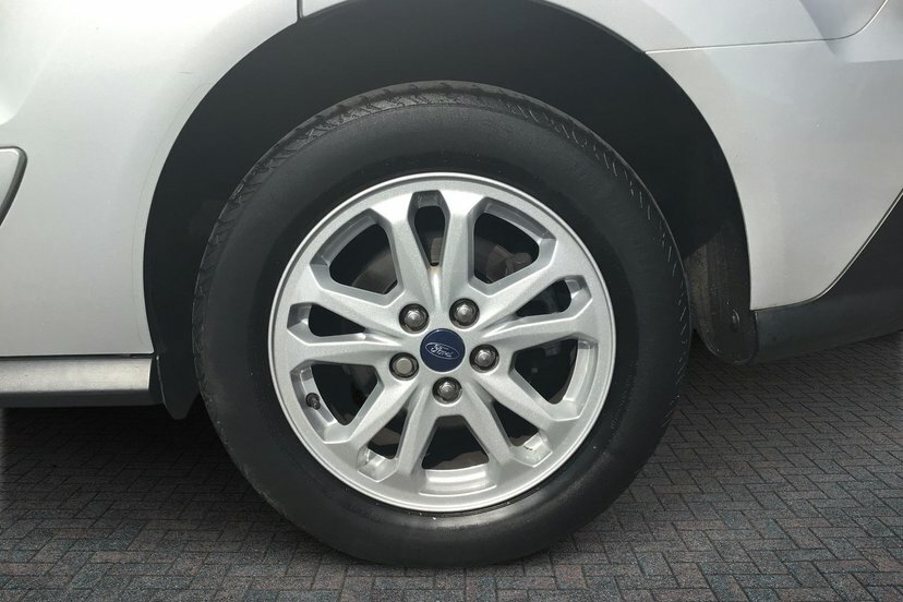 Ford Transit Connect 1.5 200 Ecoblue Limited Panel Van Manua YO19ZJK Silver #6