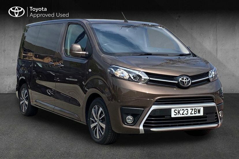 Toyota Proace Verso 2.0D Family Medium Mpv Mwb 8 Seat