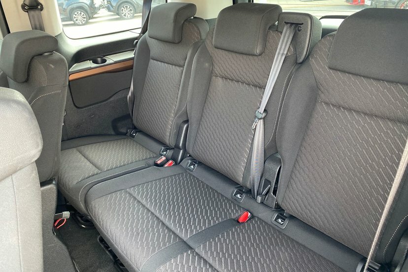 Toyota Proace Verso 2.0D 140 Shuttle Medium White #21