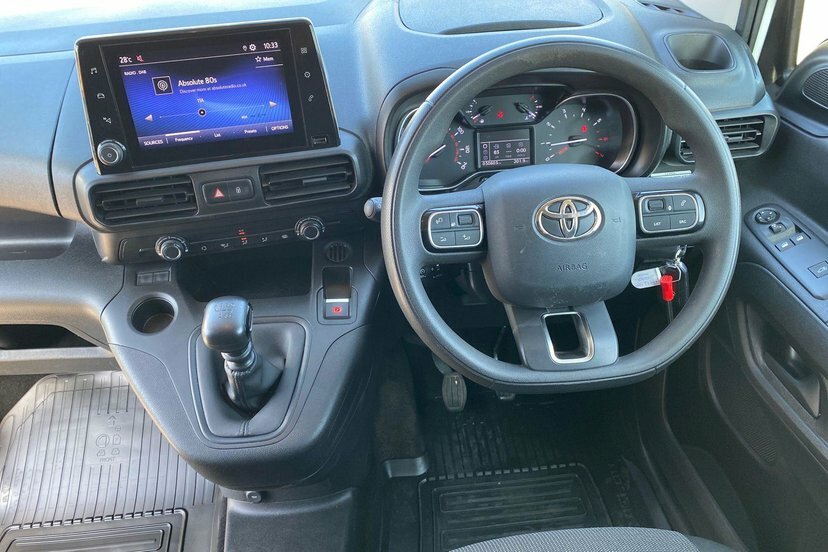 Toyota Proace City 1.5 Bluehdi Icon Short Panel Van White #6
