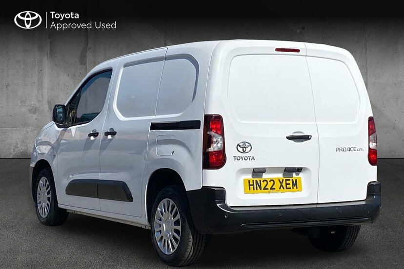 Toyota Proace City 1.5 Bluehdi Icon Short Panel Van White #4