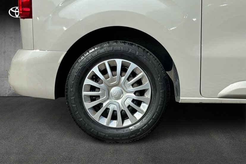 Toyota Proace Verso 1.5D Combi Medium #18
