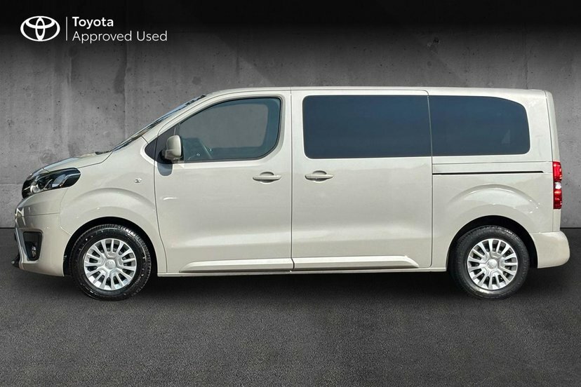 Toyota Proace Verso 1.5D Combi Medium #17