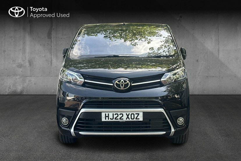 Toyota Proace Verso 1.5D Shuttle Medium Black #15