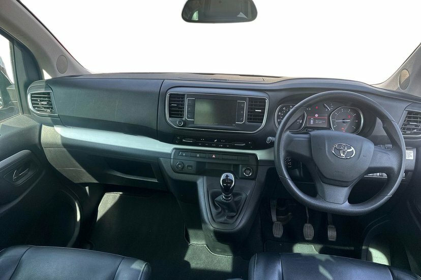 Toyota Proace Verso 2.0D Family Medium Mpv Mwb 8 Seat  #5