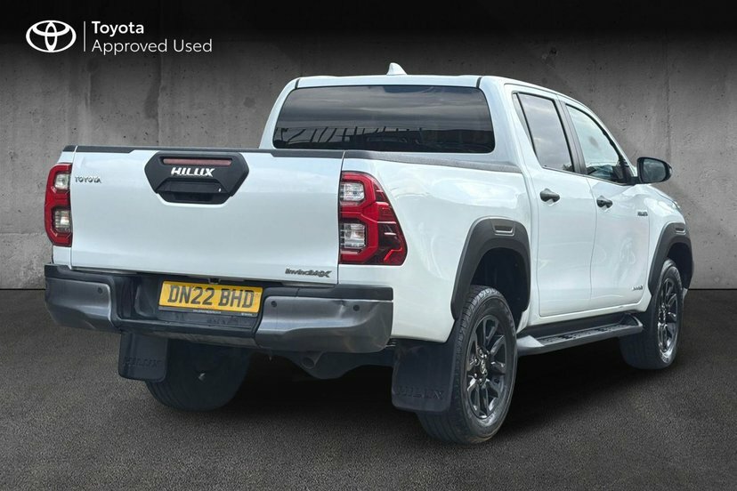 Toyota HILUX Active Dcab Pick Up 2.4 D-4d #2