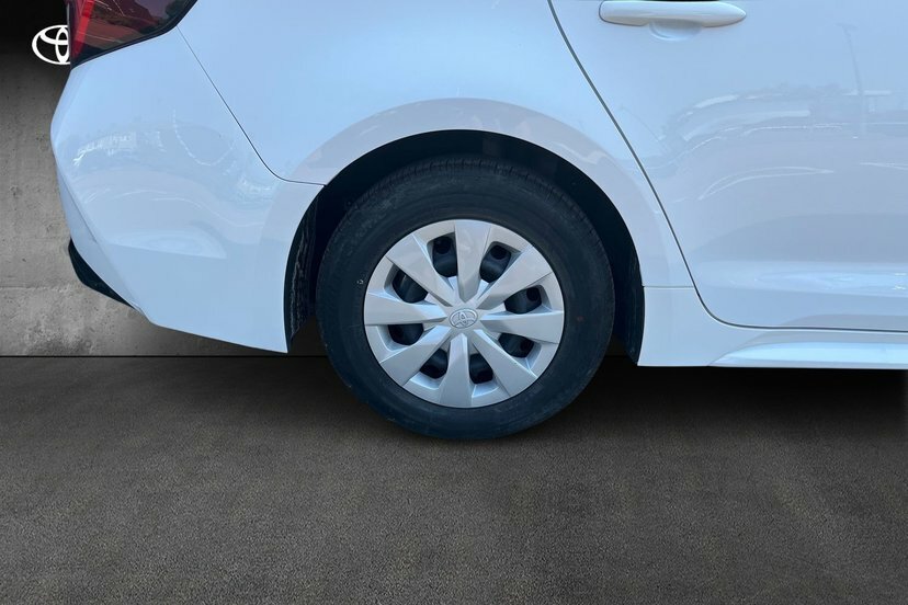 Toyota Corolla 1.8 Vvt-h Car Derived Van Hybrid Cvt 1 #5