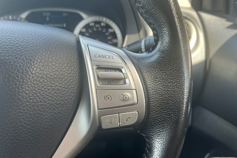 Nissan Navara Dci Acenta Black #18