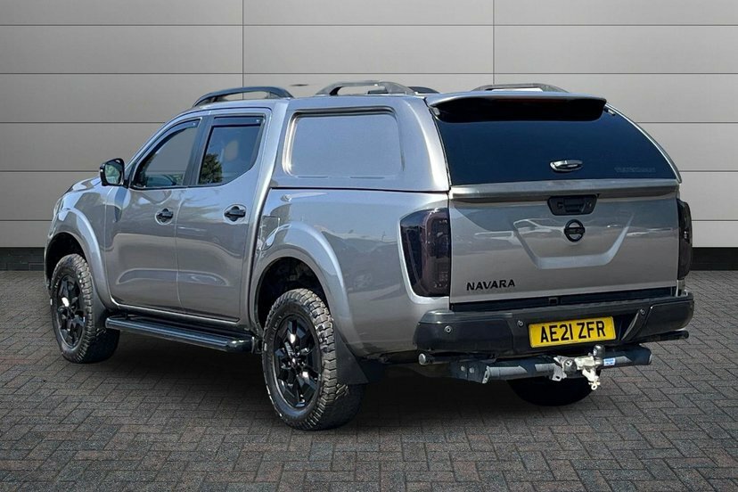 Nissan Navara 2.3 Dci N-guard Pickup Double Cab Grey #3