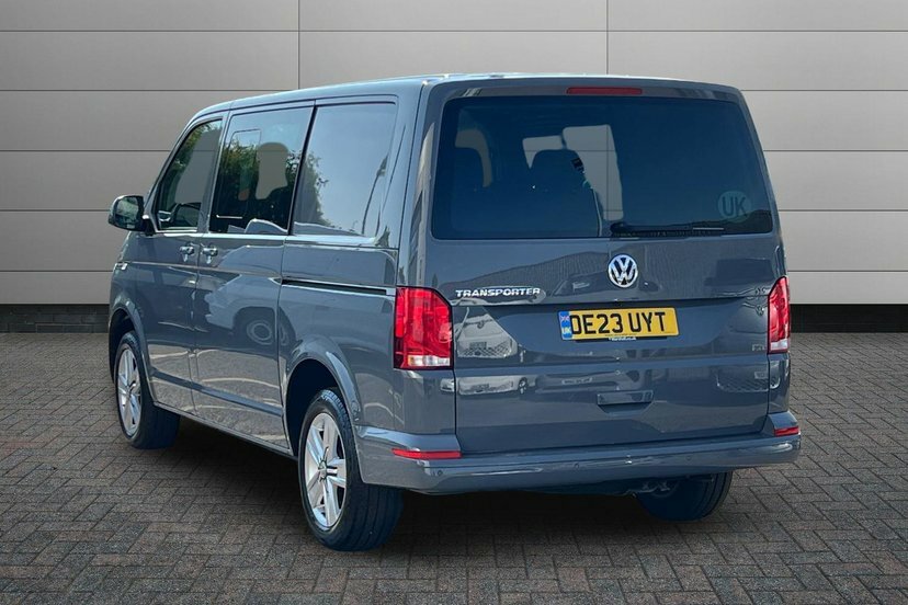 Volkswagen Transporter 2.0 Tdi T32 Highline Kombi Double Cab M Grey #3