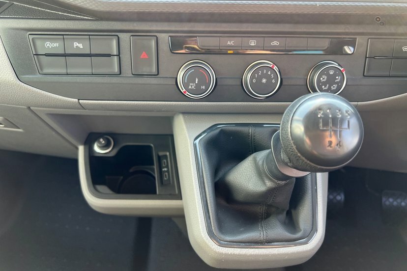 Volkswagen Transporter 2.0 Bitdi 204 Highline Van Dsg #31
