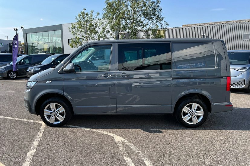 Volkswagen Transporter 2.0 Bitdi 204 Highline Van Dsg #9