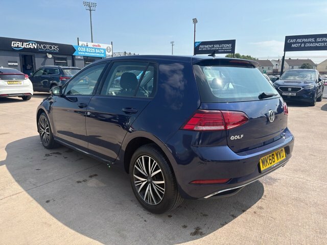 Volkswagen Golf Tdi Se Nav Hatchback MK68WWD Blue #5