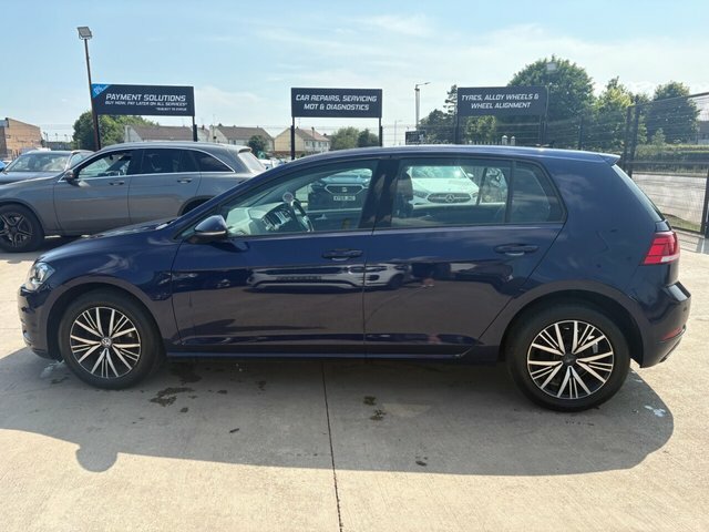 Volkswagen Golf Tdi Se Nav Hatchback MK68WWD Blue #6