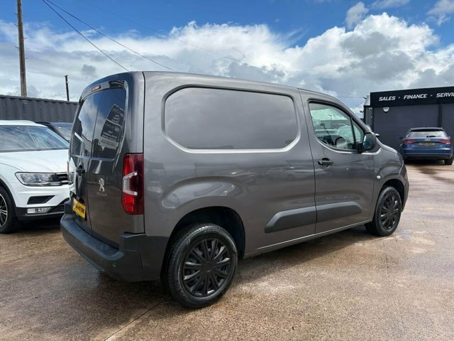 Peugeot Partner Bluehdi 1000 Professional Premium Grey #4