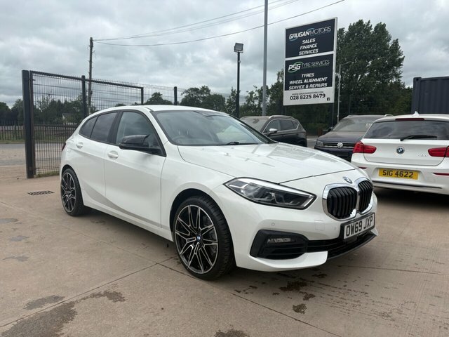BMW 1 Series 116D Se Hatchback White