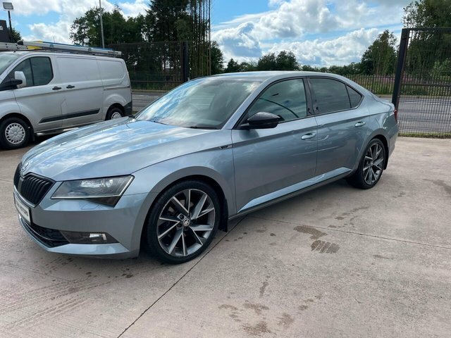 Skoda Superb Tdi Sportline Hatchback Grey #4
