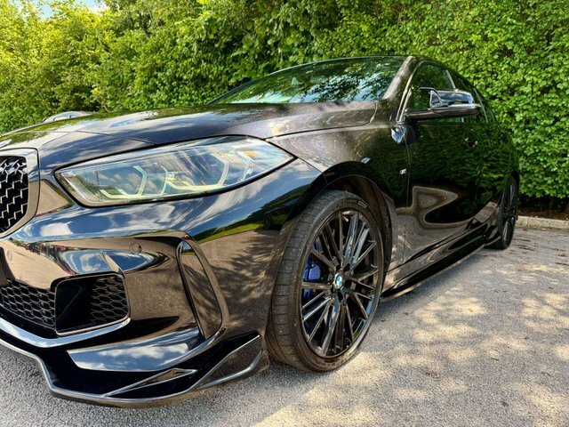 BMW 1 Series Hatchback FD70YKO Black #5