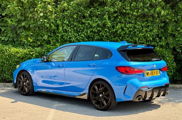 BMW 1 Series Hatchback WF69YJU Blue #3