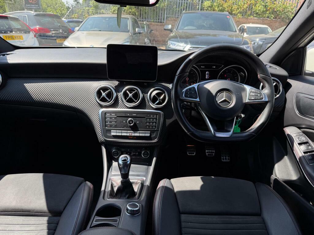 Mercedes-Benz A Class 1.6 A160 Amg Line Euro 6 S S White #4