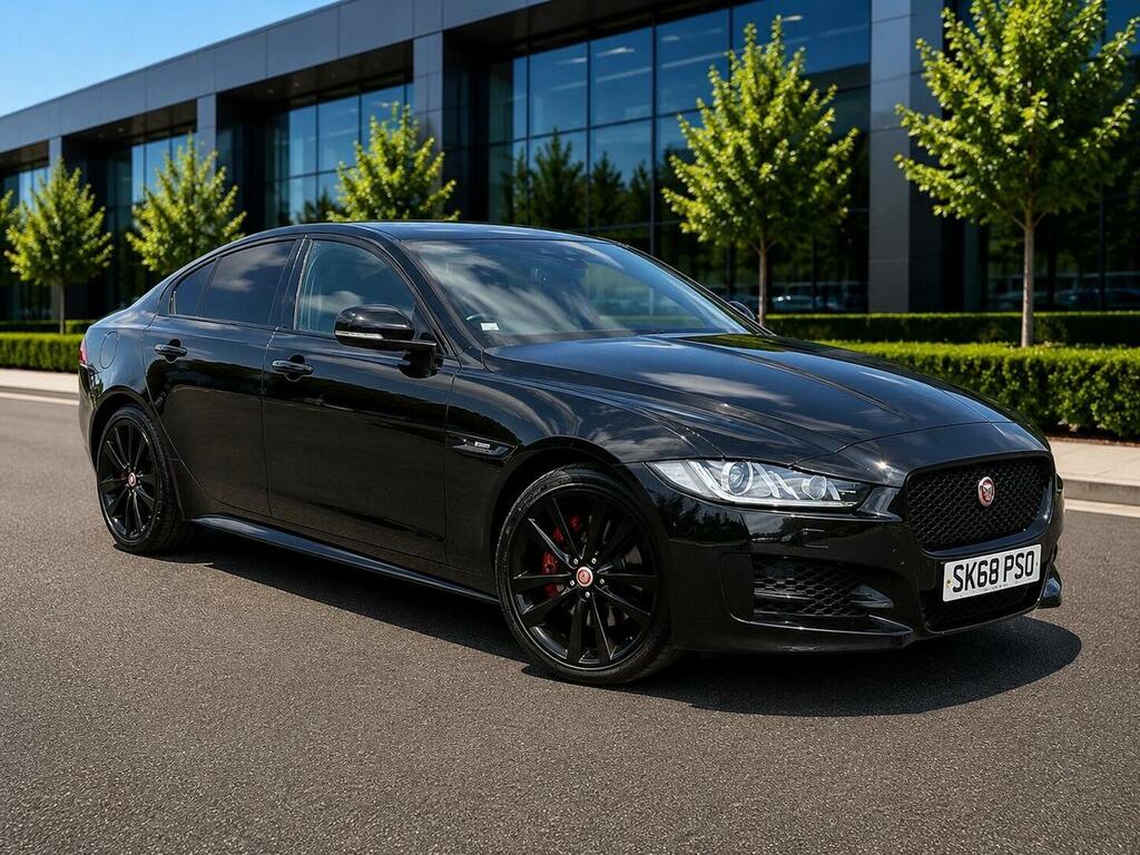 Jaguar XE 2.0D R-sport Euro 6 Ss Black #3