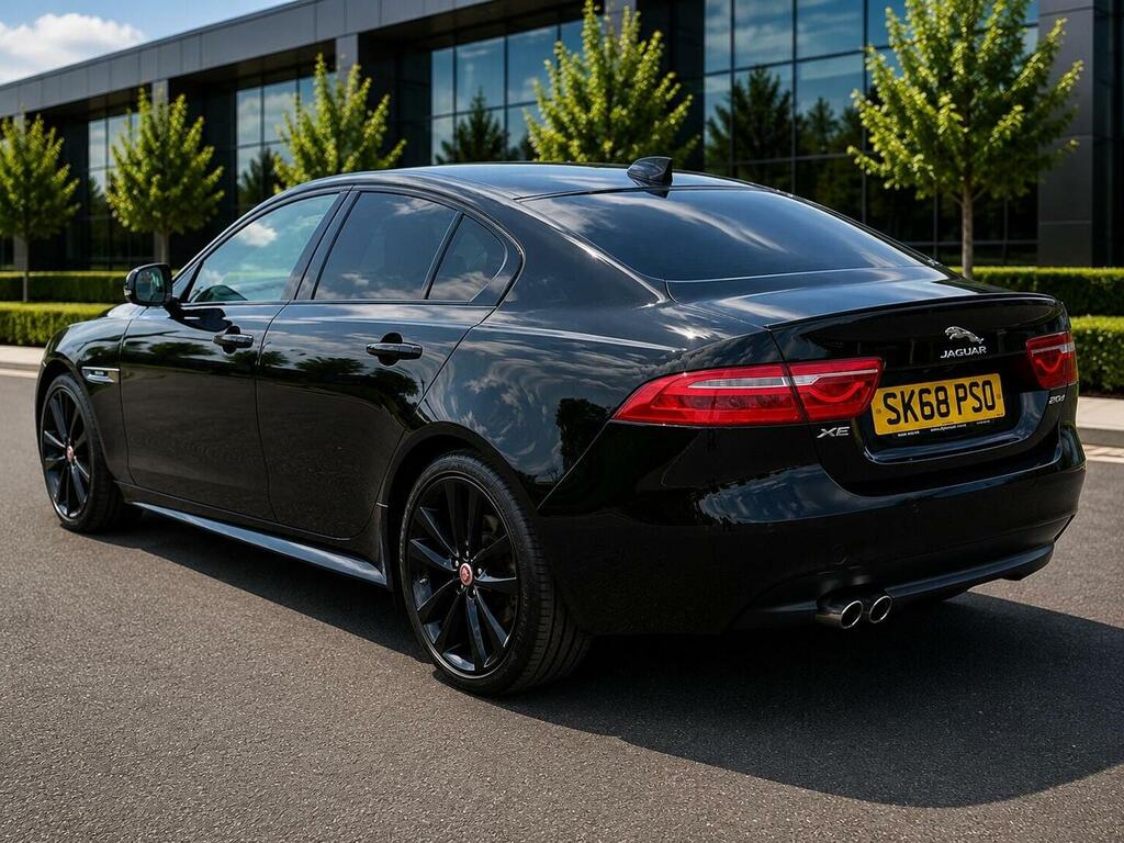 Jaguar XE 2.0D R-sport Euro 6 Ss Black #6