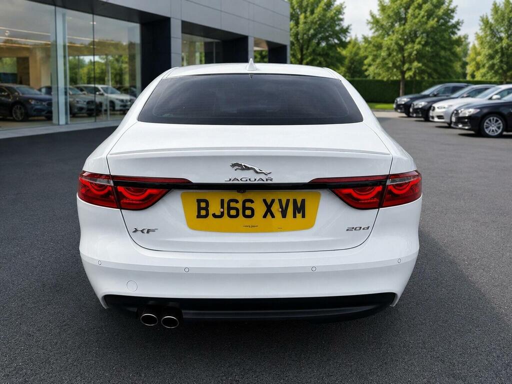 Jaguar XF 2.0D R-sport Euro 6 Ss White #6